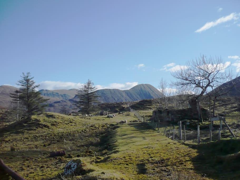 Glas Bheinn Cottage Luib Extérieur photo